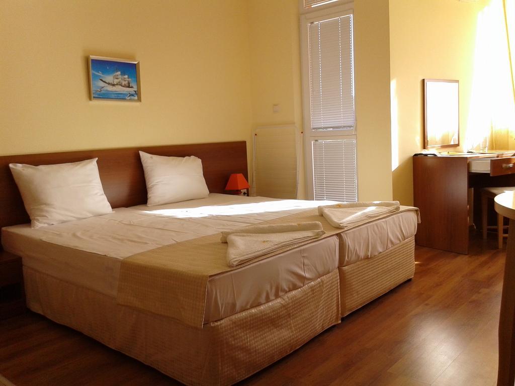 Stephanovy Guest House Sozopol Habitación foto