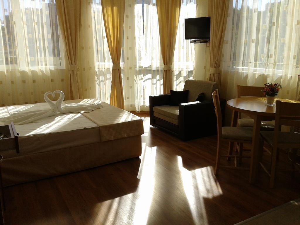 Stephanovy Guest House Sozopol Habitación foto